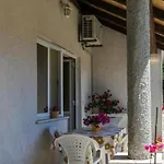 Apartments Elelu - Two-Bedroom Apartment With Terrace