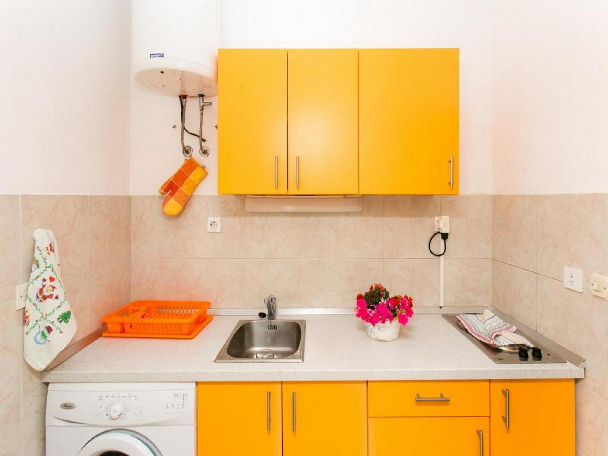 Apartment Elelu - Two-bedroom With Terrace